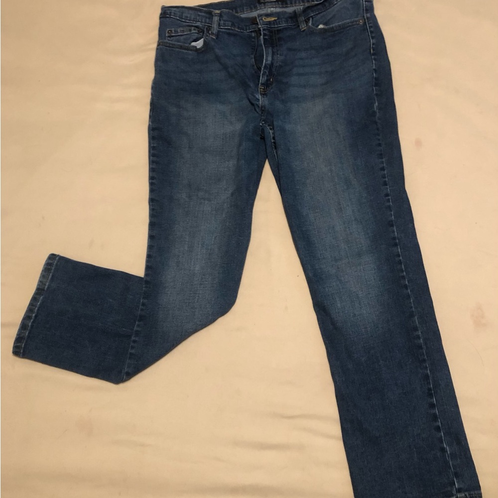 Blue Straight-Leg Jeans with Medium Wash